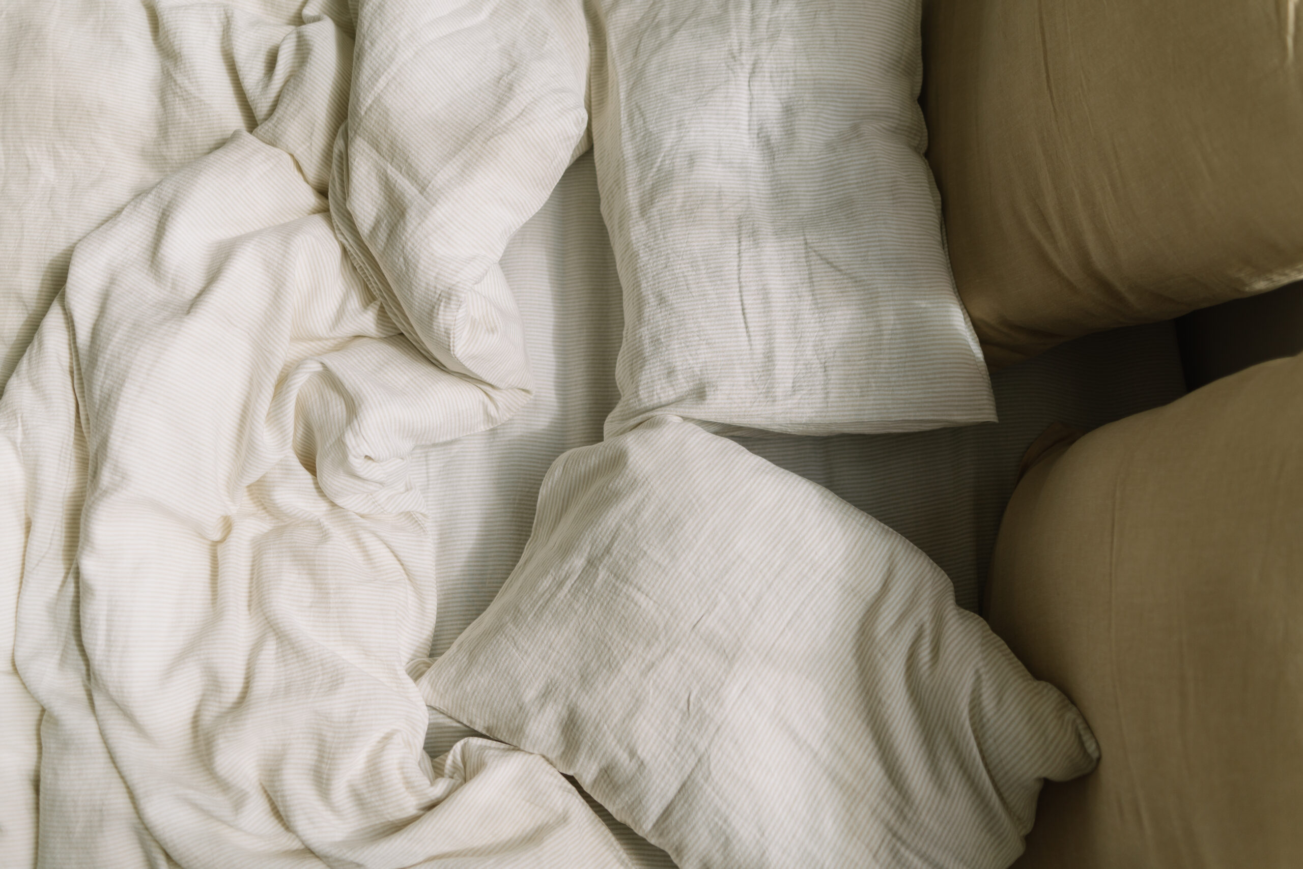 Natural Small Stripes Set 60x60 Pillowcases and 200x220 Quilt Cover