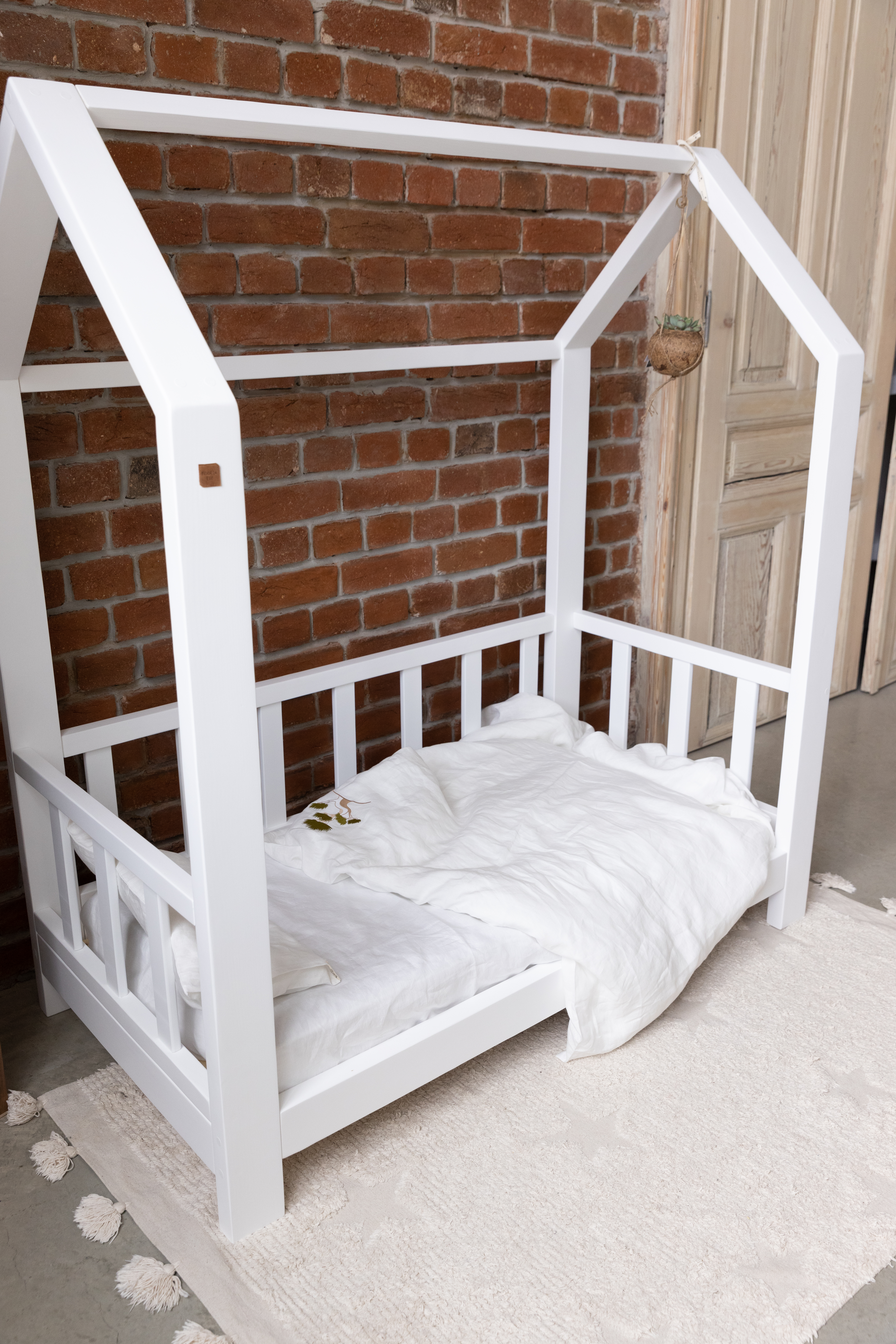 Bonsai Pillow and Sheet Set